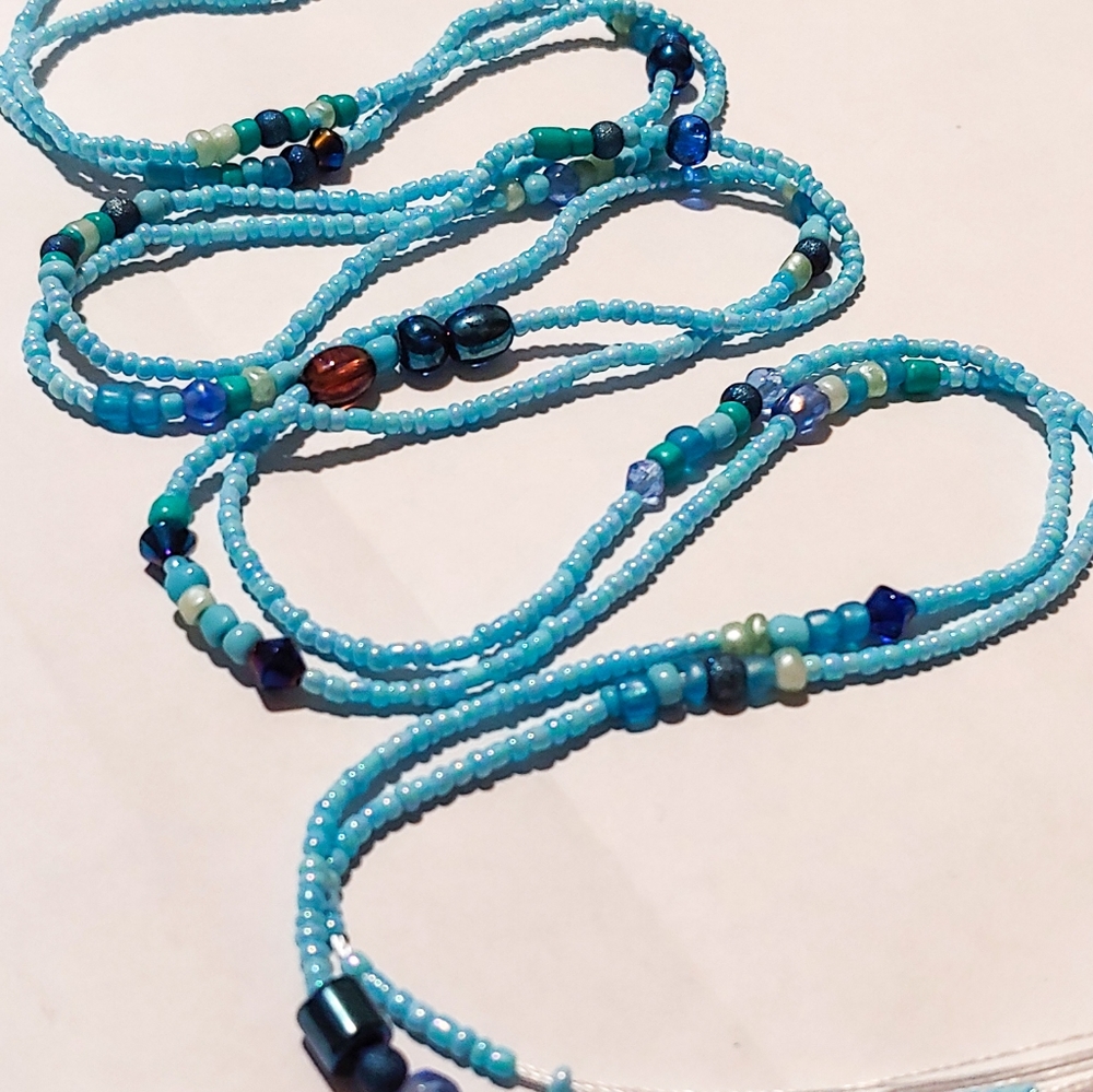 Waist beads
